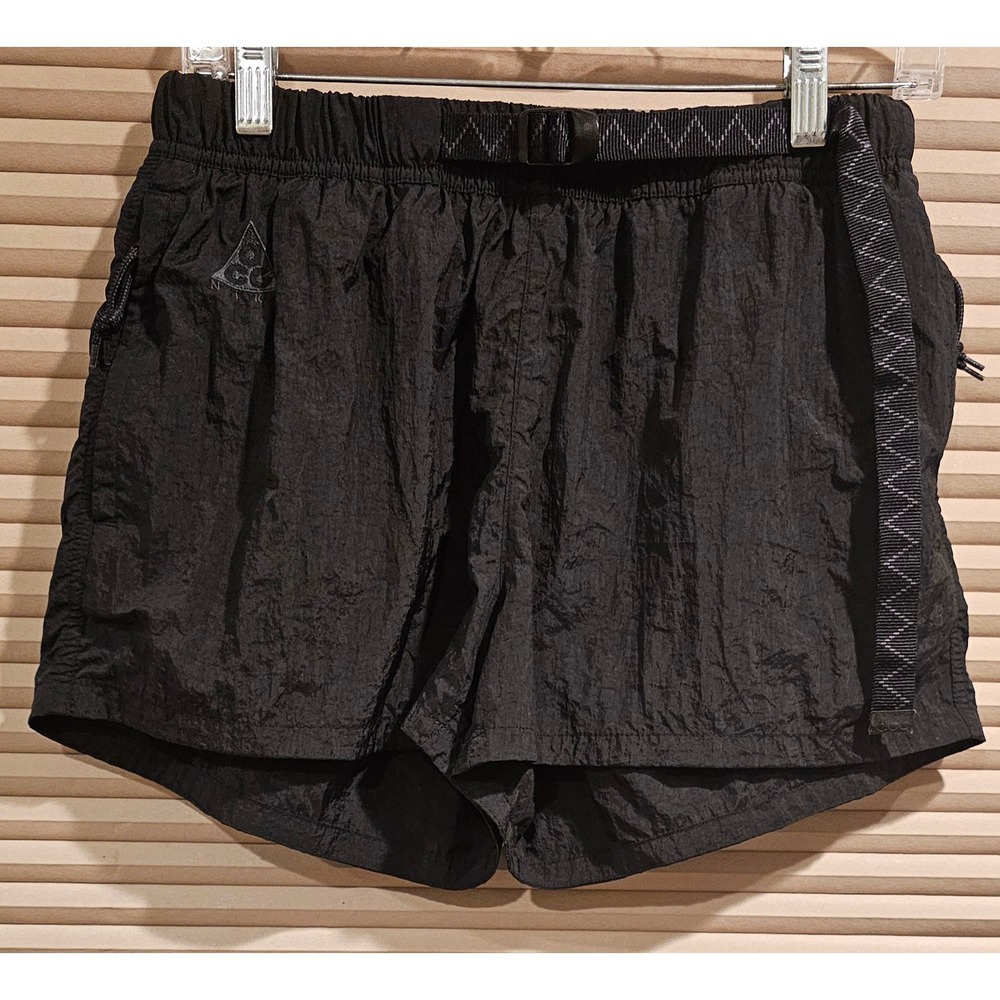 Nike ACG Woven Shorts Black Belted Nylon CD4138-010 Mens Medium
